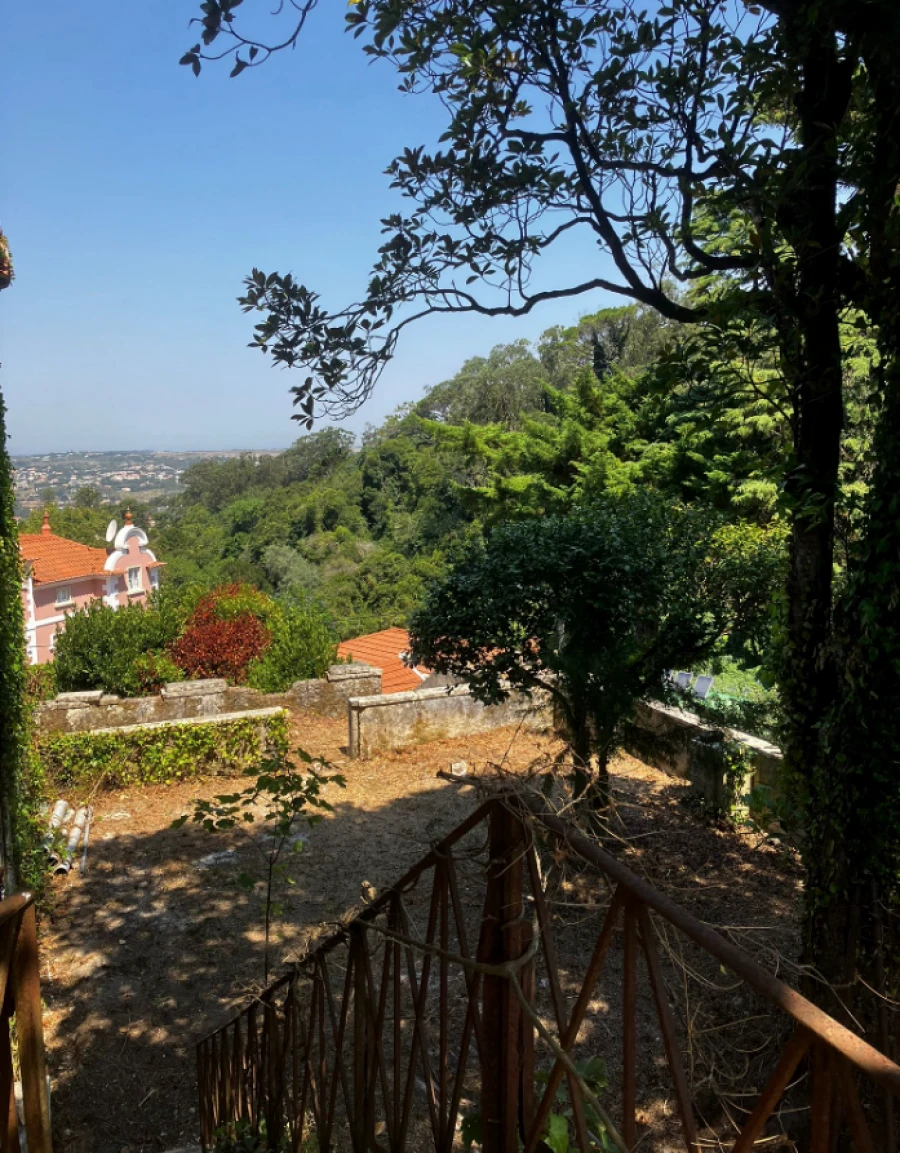 Moradia T10 para Venda em Agualva e Mira-Sintra Foto 11