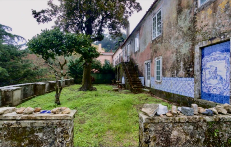 Moradia T10 para Venda em Agualva e Mira-Sintra Foto 24