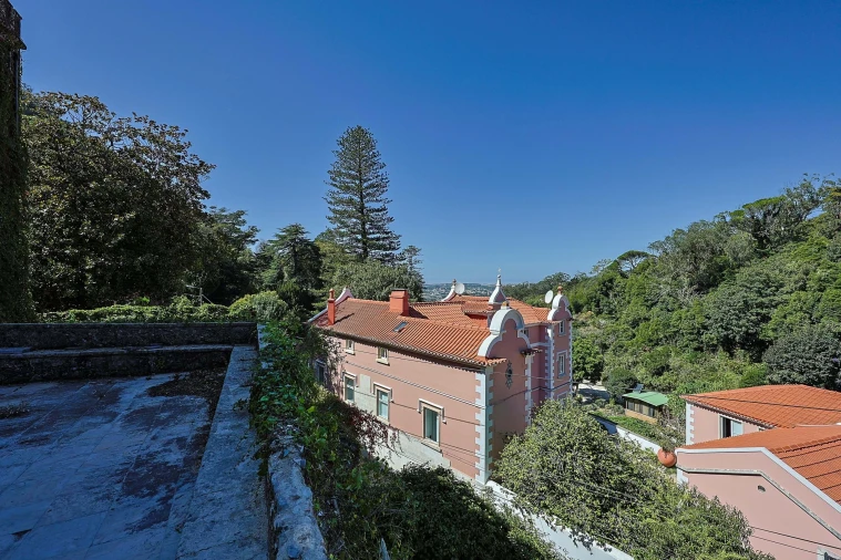 Moradia T10 para Venda em Agualva e Mira-Sintra Foto 99