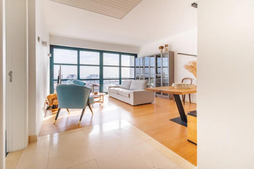 Apartamento T2 para Venda em Parque das Nações Foto 3