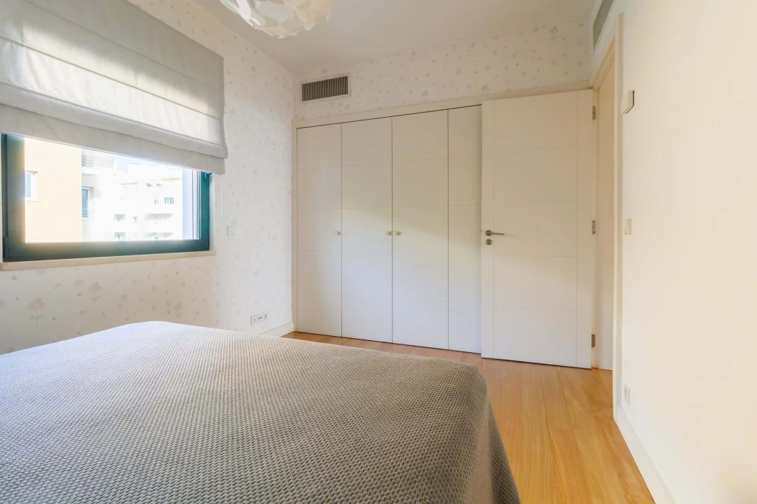 Apartamento T2 para Venda em Parque das Nações Foto 19