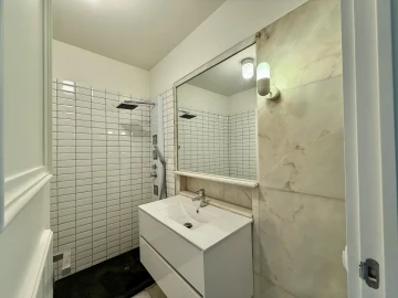 Apartamento T4 para Arrendamento em Santo António