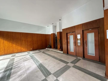 Apartamento T4 para Arrendamento em Santo António