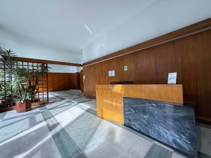 Apartamento T4 para Arrendamento em Santo António Foto 32