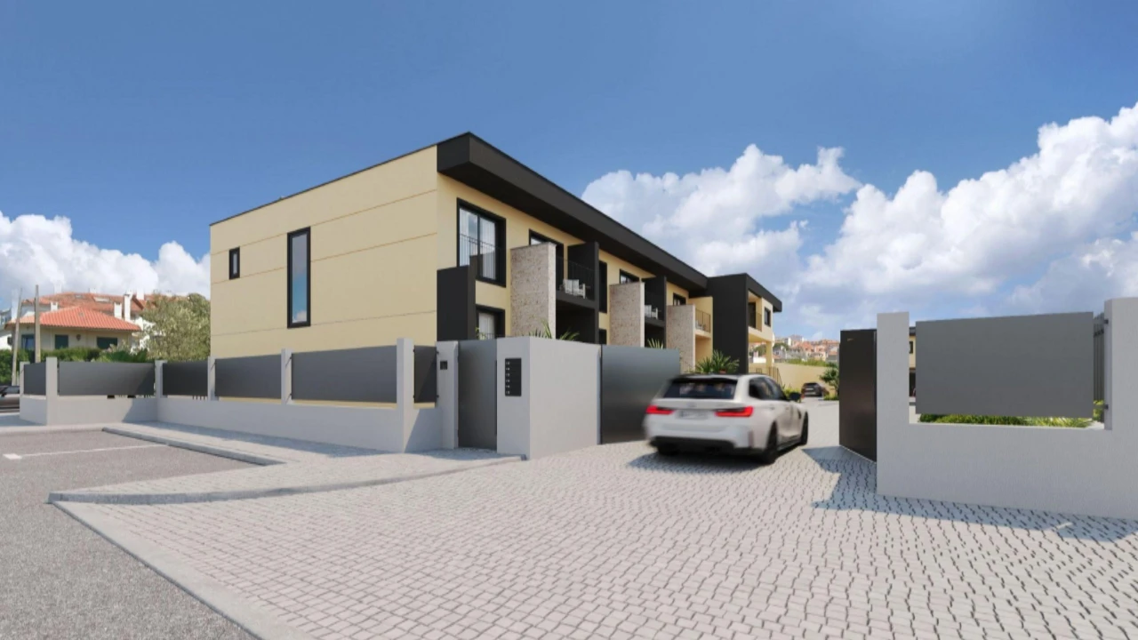 Apartamento T3 para Venda em Alvalade Foto 1