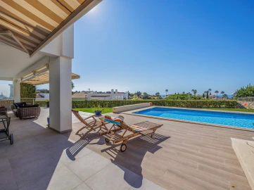 Moradia T4 para Venda em Albufeira e Olhos de Água