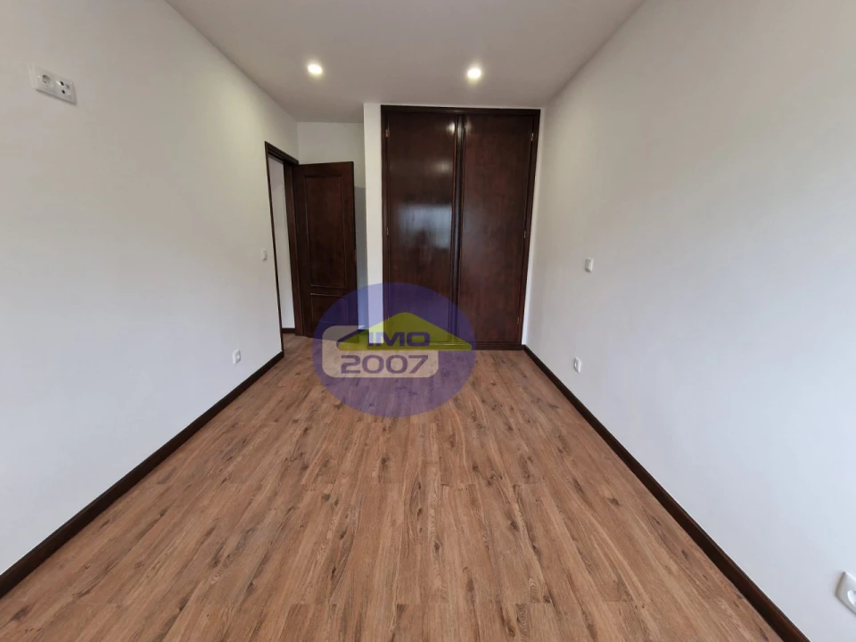 Apartamento T3 para Venda em São João de Ver Foto 9