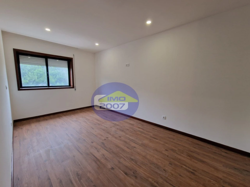 Apartamento T3 para Venda em São João de Ver Foto 22