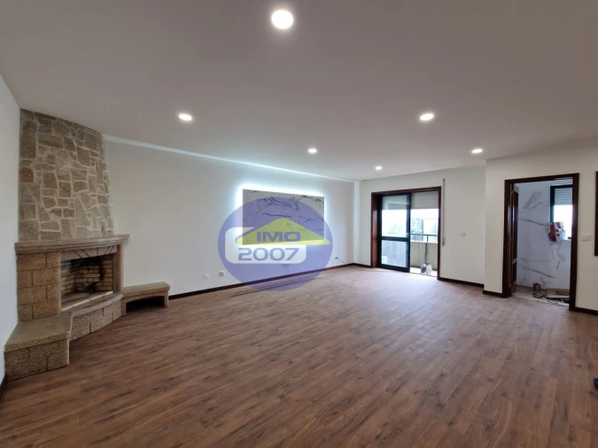 Apartamento T3 para Venda em São João de Ver Foto 7