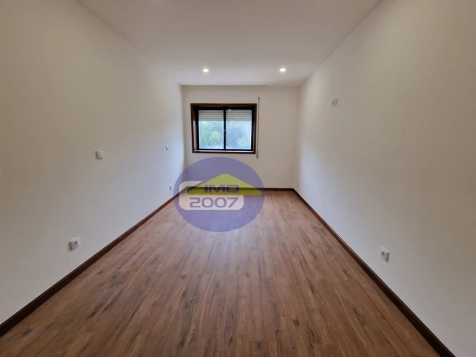 Apartamento T3 para Venda em São João de Ver Foto 20