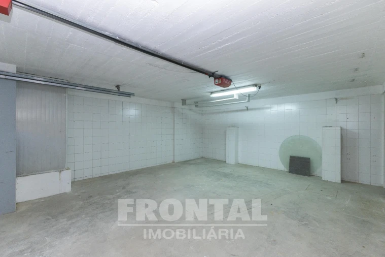 Moradia T6 para Venda em Gondomar (São Cosme), Valbom e Jovim Foto 47