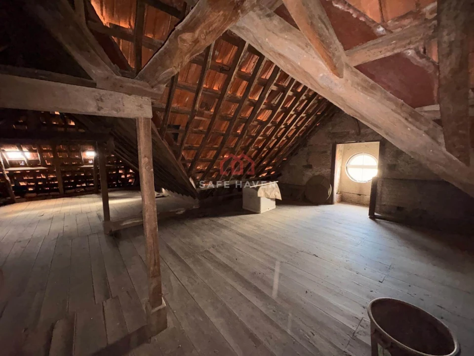 Moradia T8 para Venda em Santa Comba Foto 25