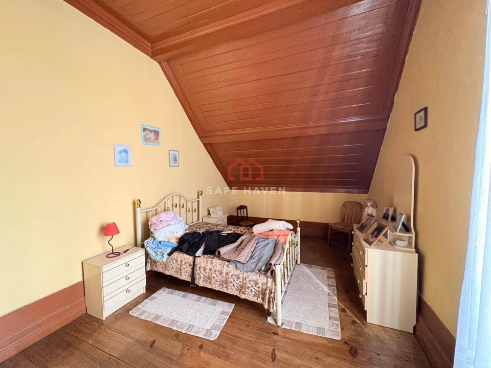 Moradia T8 para Venda em Santa Comba Foto 22