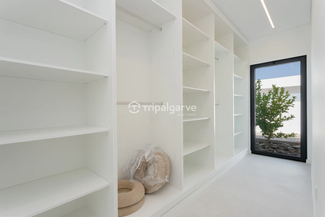 Moradia T4 para Venda em São Brás de Alportel Foto 18