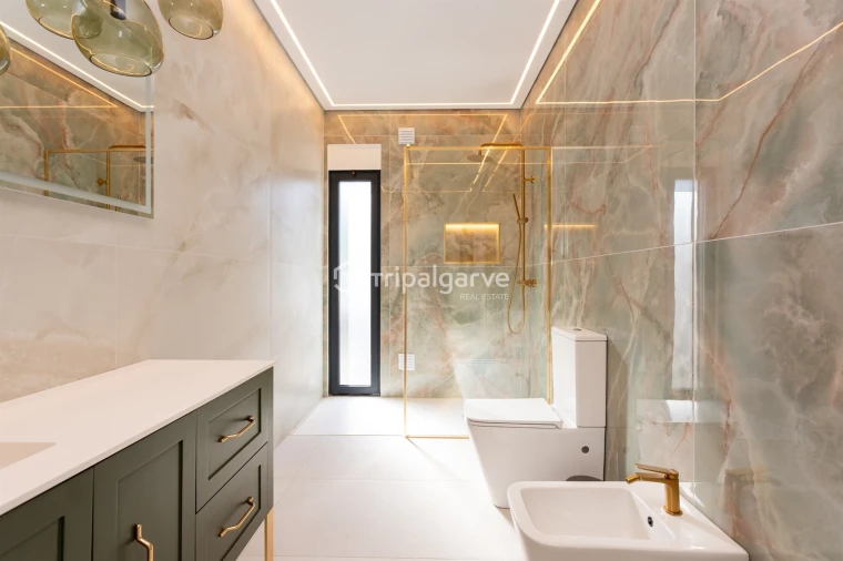 Moradia T4 para Venda em São Brás de Alportel Foto 26