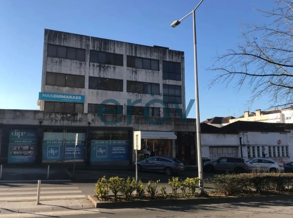 Escritório para Arrendamento em Oliveira, São Paio e São Sebastião Foto 4
