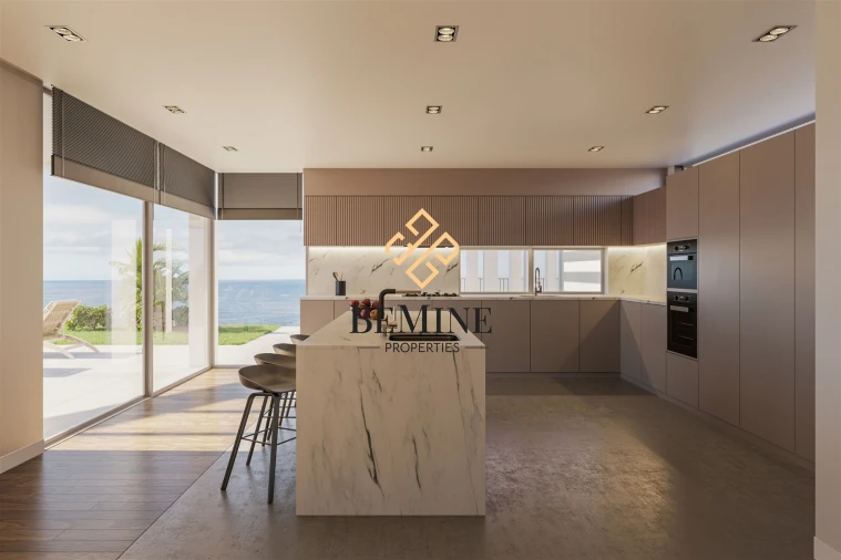 Moradia T4 para Venda em Caniço Foto 12