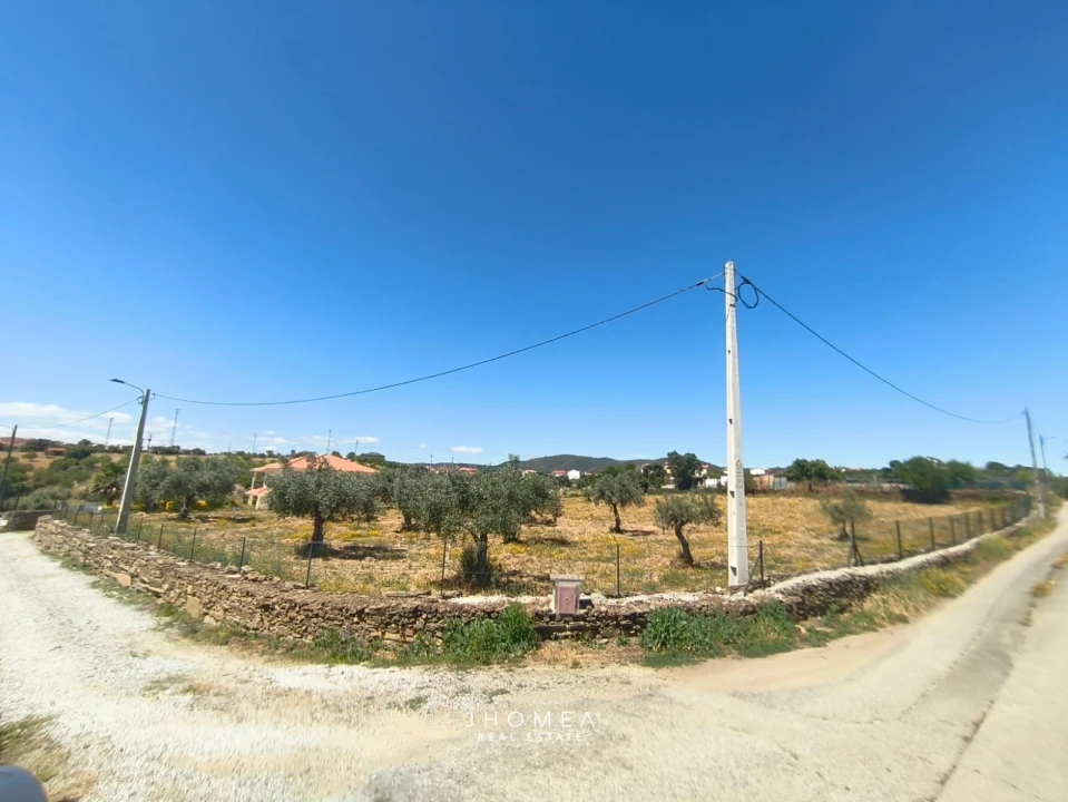 Moradia T3 para Venda em Vila Nova de Foz Côa Foto 16