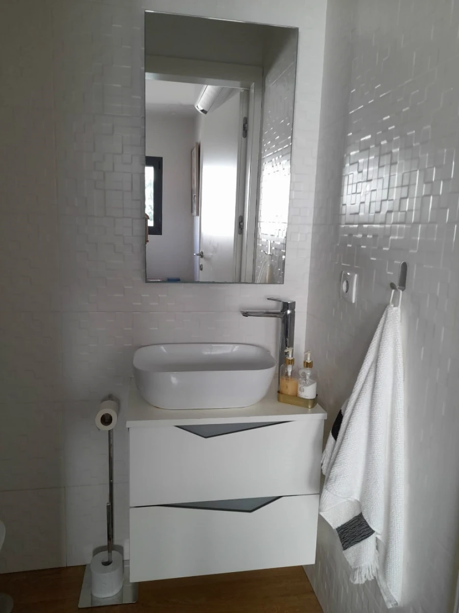 Moradia T3 para Arrendamento em Eiras e São Paulo de Frades Foto 3