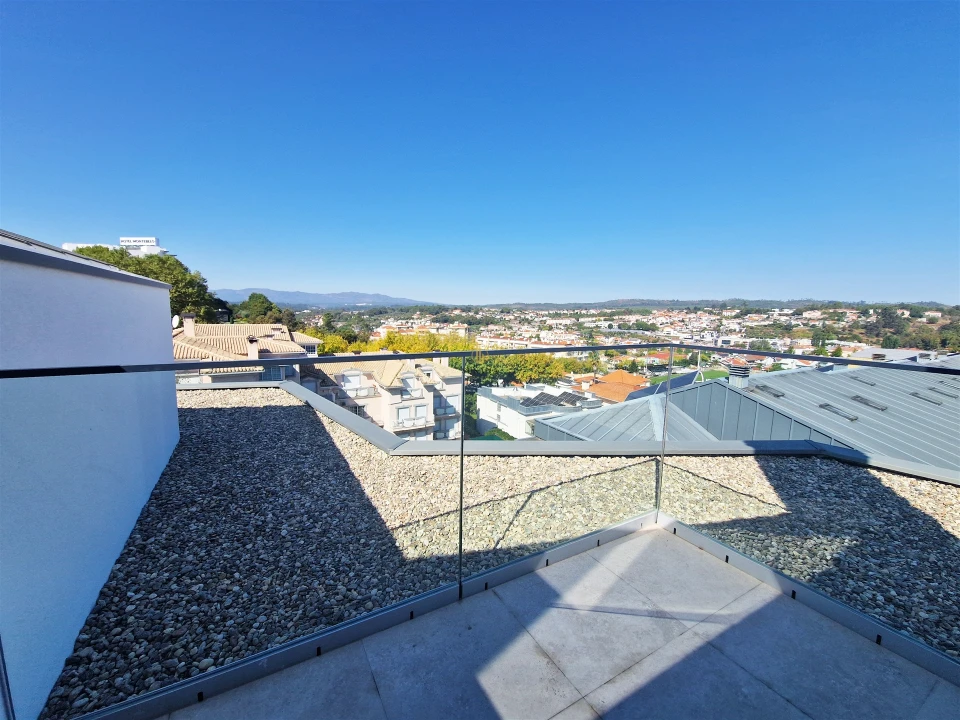 Apartamento T3 para Venda em Viseu Foto 25