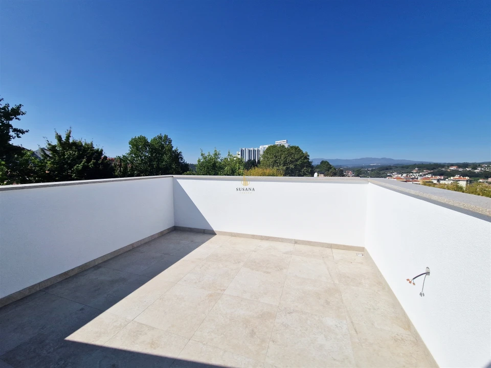 Apartamento T3 para Venda em Viseu Foto 21