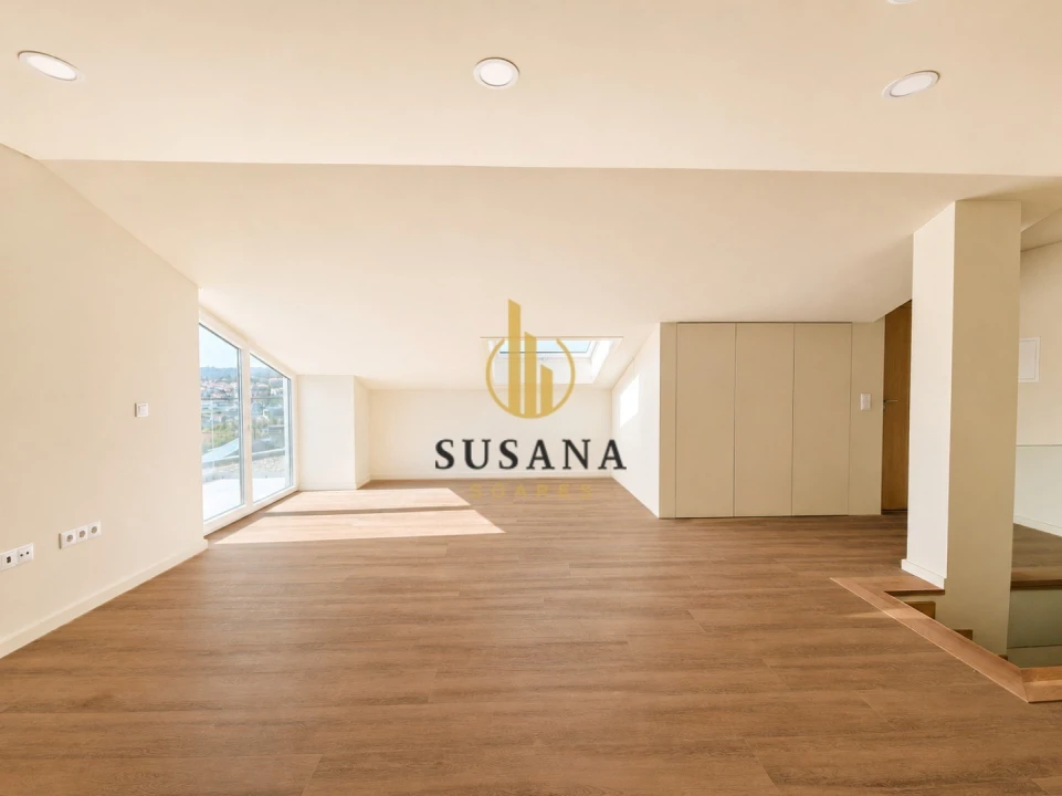 Apartamento T3 para Venda em Viseu Foto 30