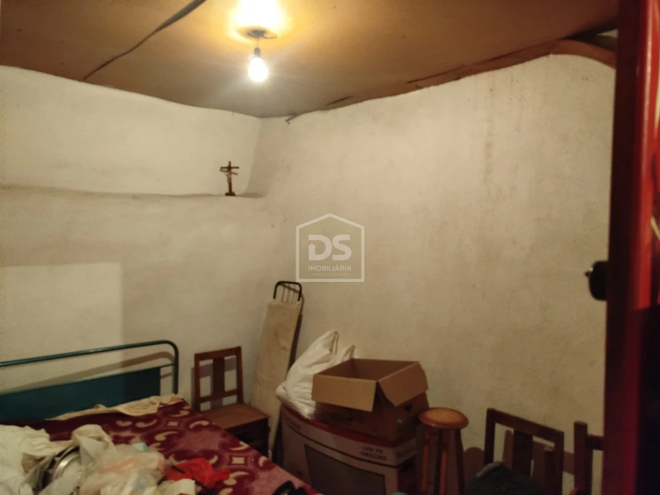 Moradia T2 para Venda em Beijos Foto 7