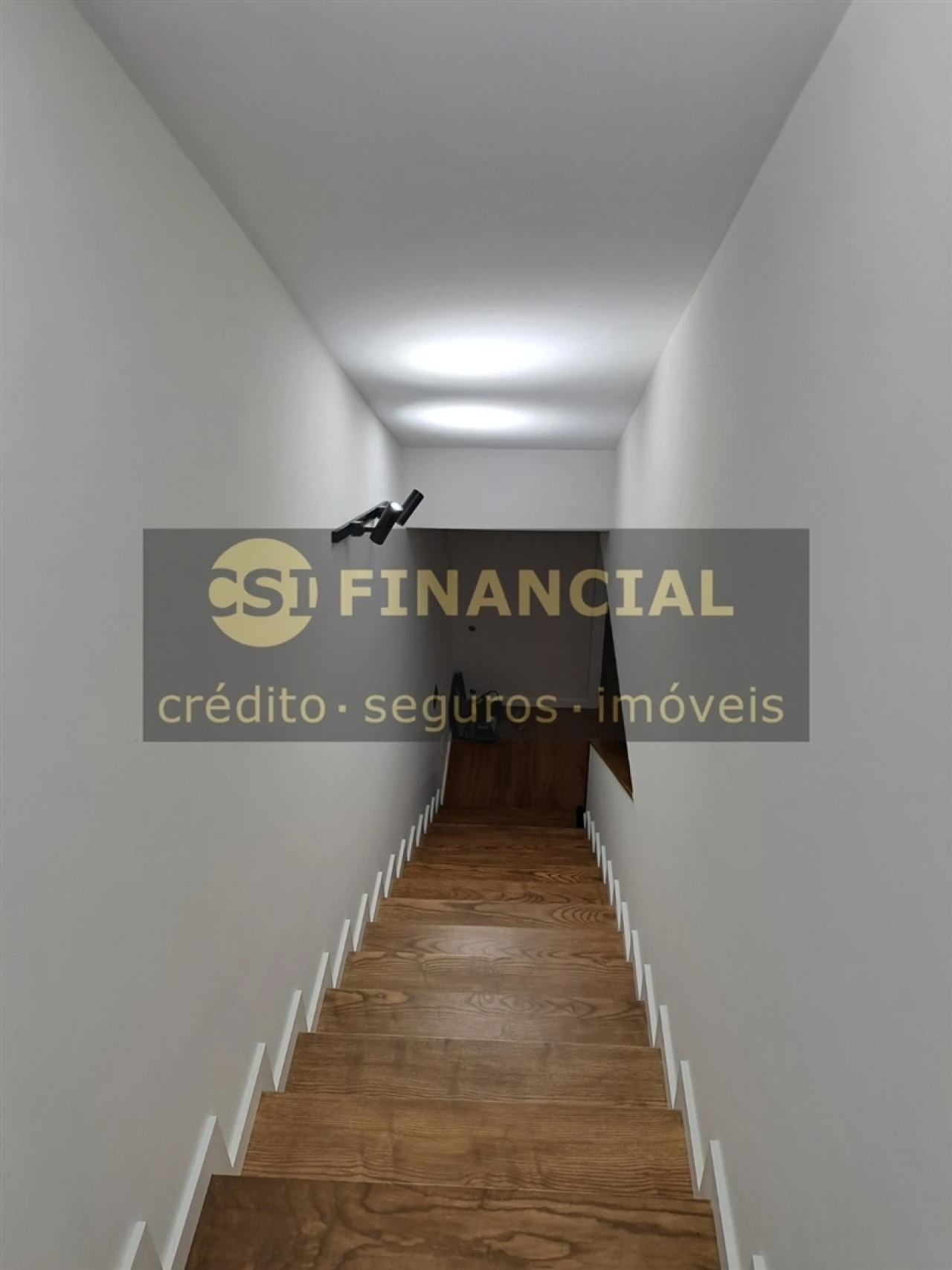 Moradia T4 para Venda em Esmoriz Foto 24