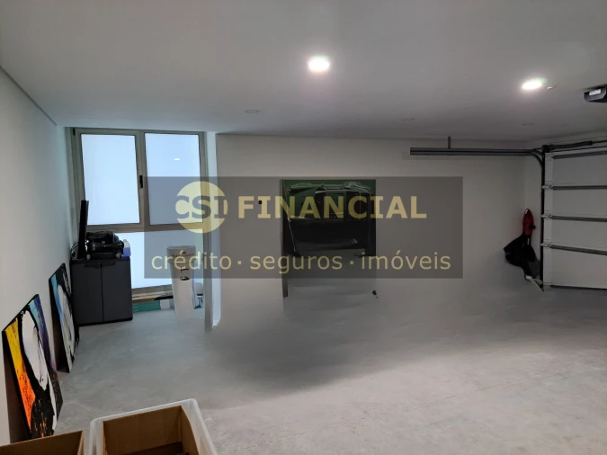 Moradia T4 para Venda em Esmoriz Foto 21