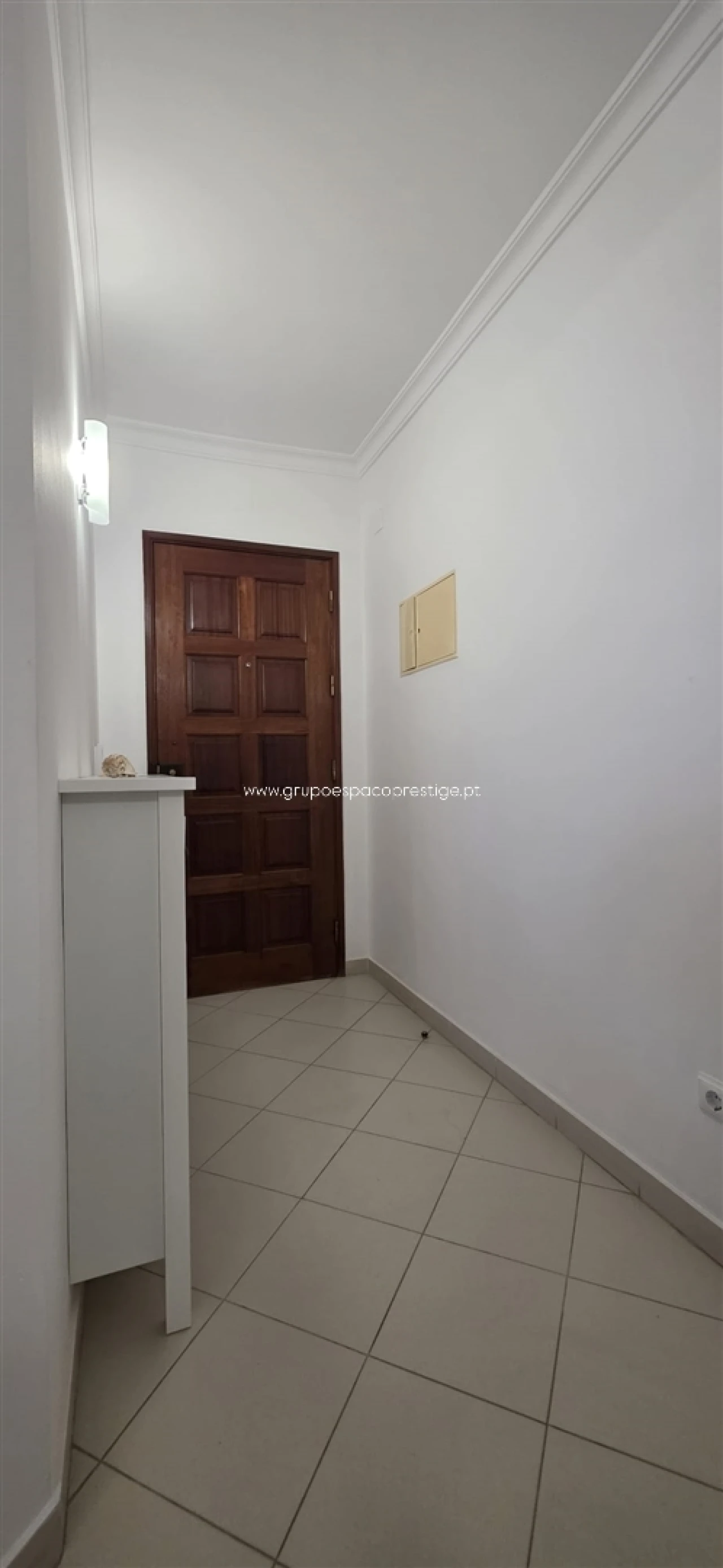 Apartamento T2 para Venda em Quelfes Foto 8