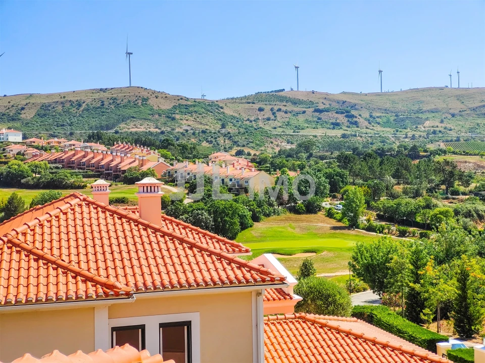 Moradia T4 para Arrendamento em Turcifal Foto 27