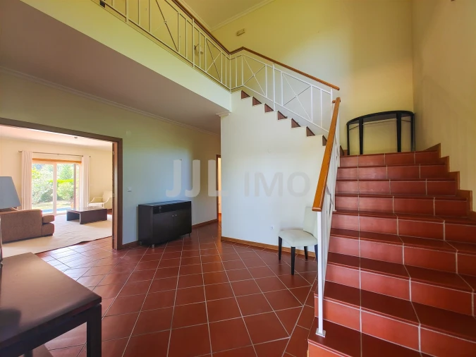 Moradia T4 para Arrendamento em Turcifal Foto 4