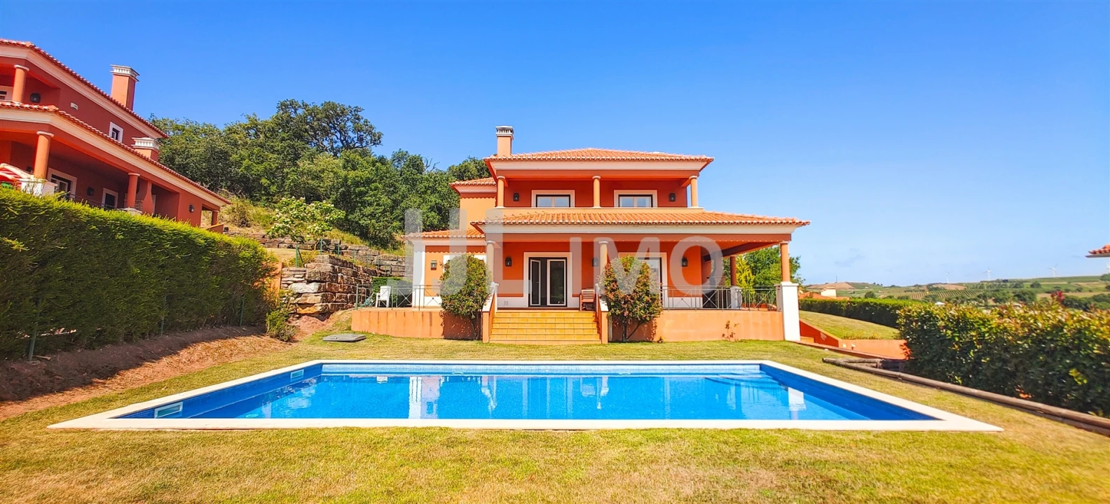 Moradia T4 para Arrendamento em Turcifal Foto 1