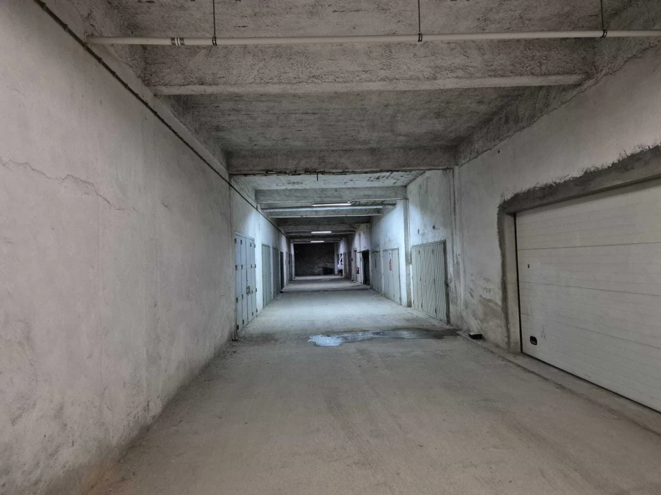 Garagem para Venda em Malveira e São Miguel de Alcainça Foto 5