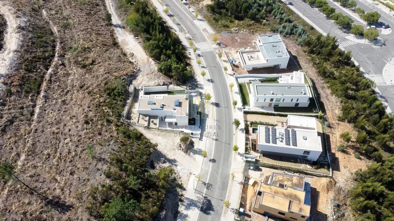 Terreno para Venda em Queluz e Belas Foto 7