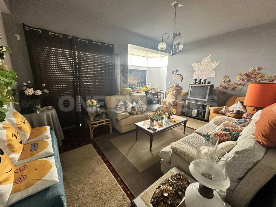 Apartamento T3 para Venda em Rio de Mouro Foto 8