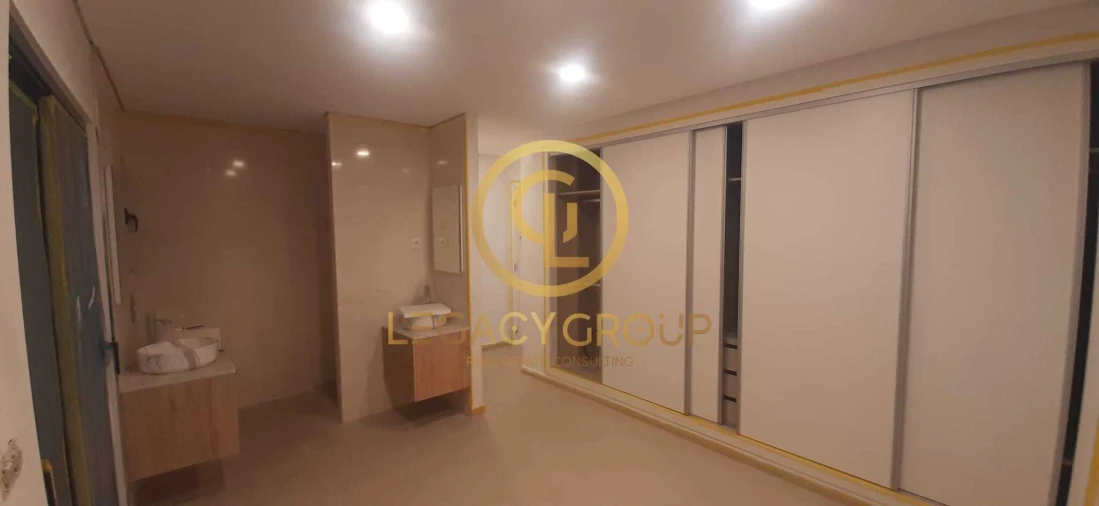 Apartamento T2 para Venda em Vila Real de Santo Antonio Foto 16