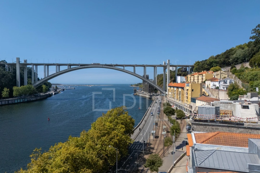 Apartamento T3 para Venda em Lordelo do Ouro e Massarelos Foto 21