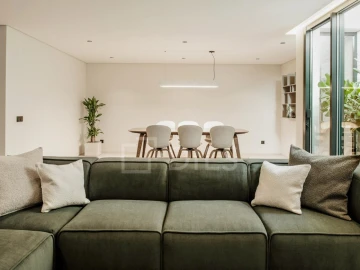 Moradia T4 para Venda em Almancil