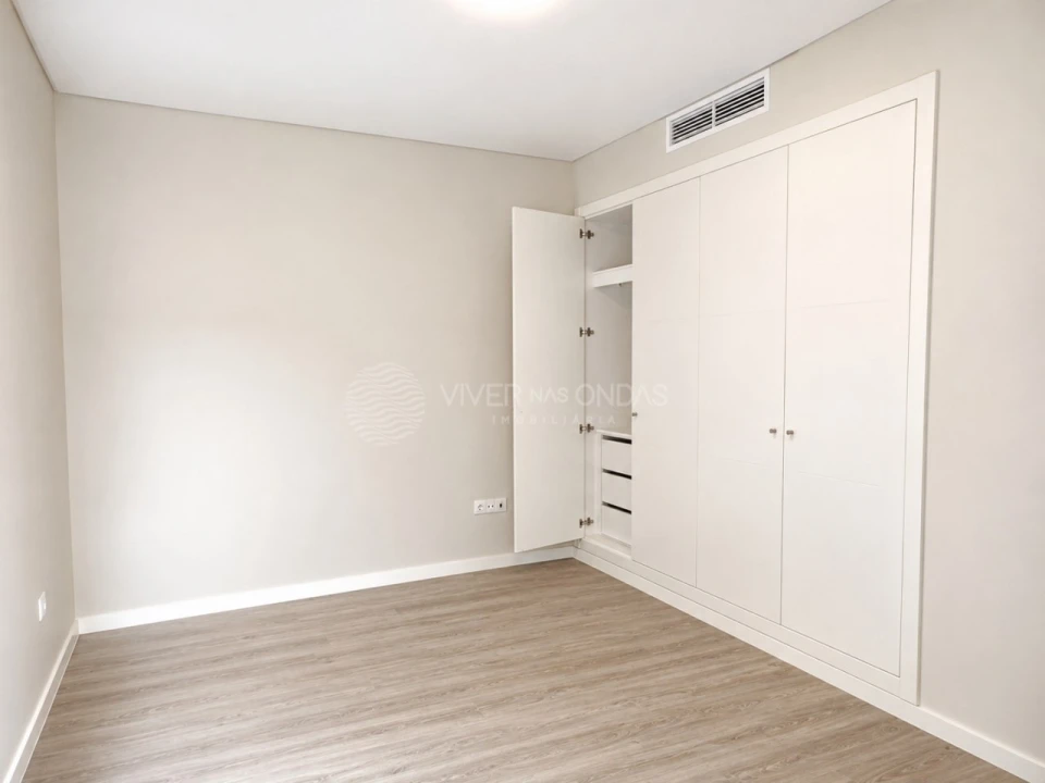 Apartamento T2 para Venda em Sesimbra (Castelo) Foto 19