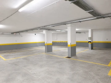 Apartamento T2 para Venda em Sesimbra (Castelo)