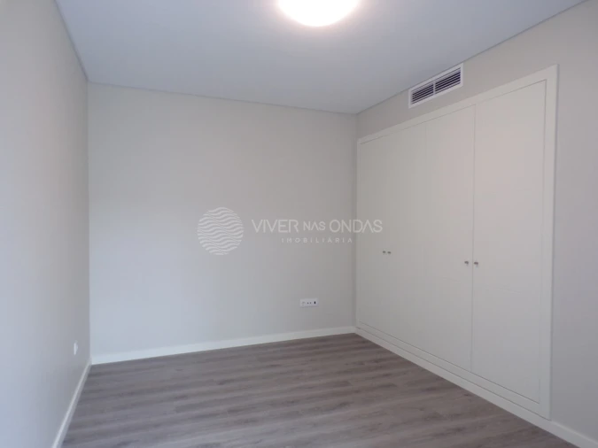 Apartamento T2 para Venda em Sesimbra (Castelo) Foto 17