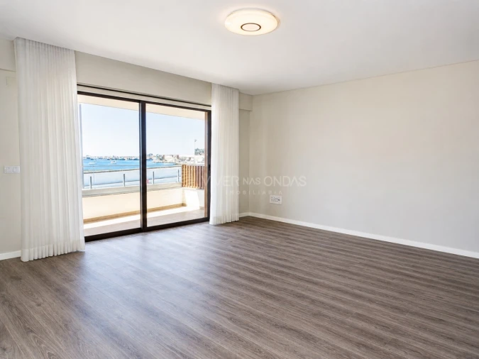Apartamento T2 para Venda em Sesimbra (Castelo) Foto 5