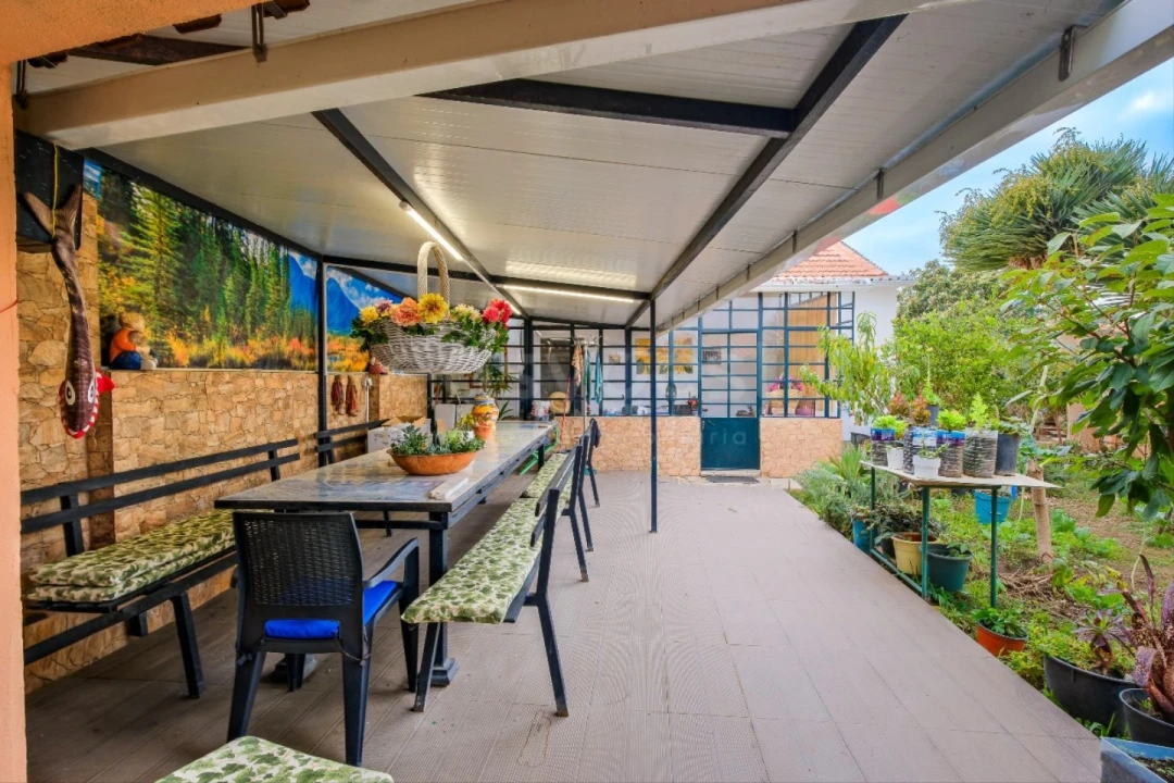 Moradia T4 para Venda em Algés, Linda-A-Velha e Cruz Quebrada-Dafundo Foto 4