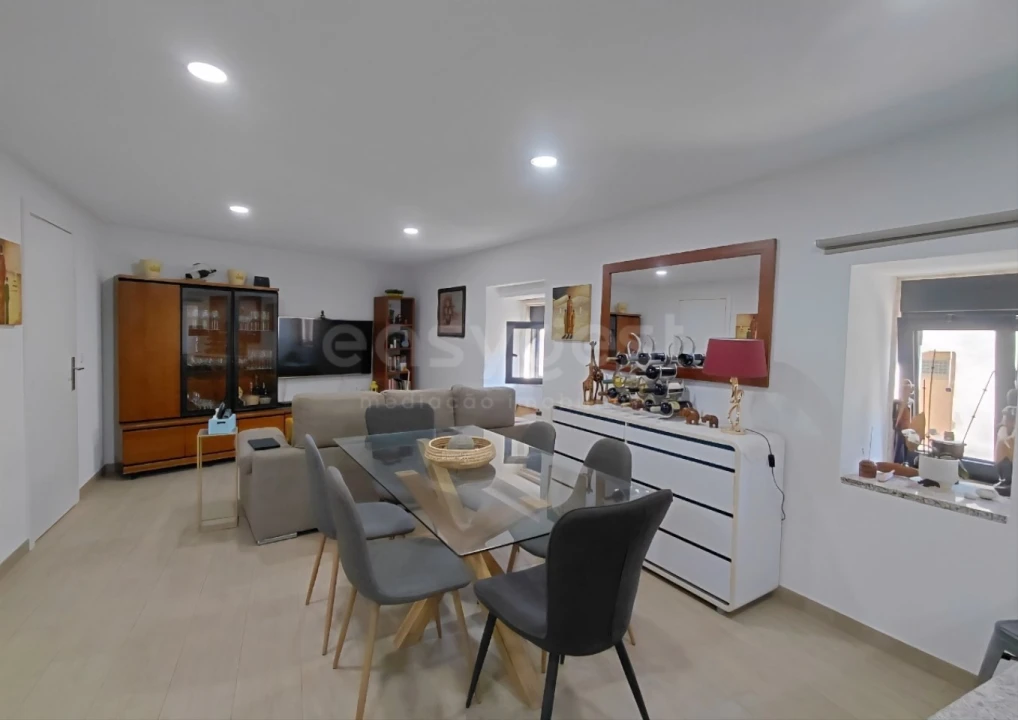 Moradia T2 para Venda em Bemposta Foto 6