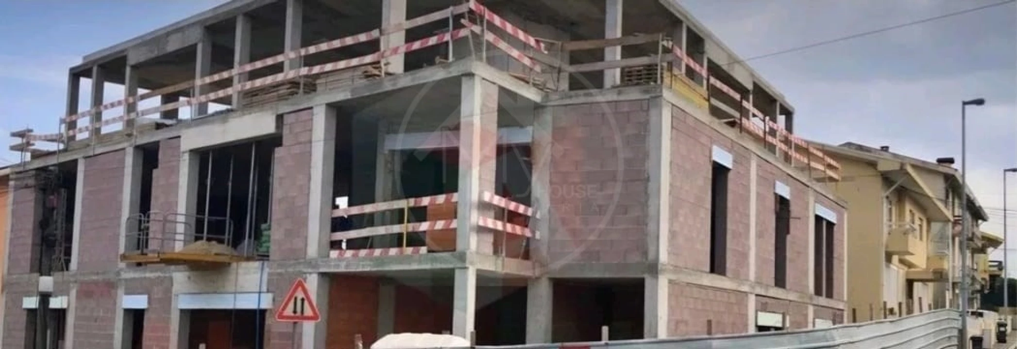 Apartamento T3 para Venda em Castêlo da Maia Foto 6