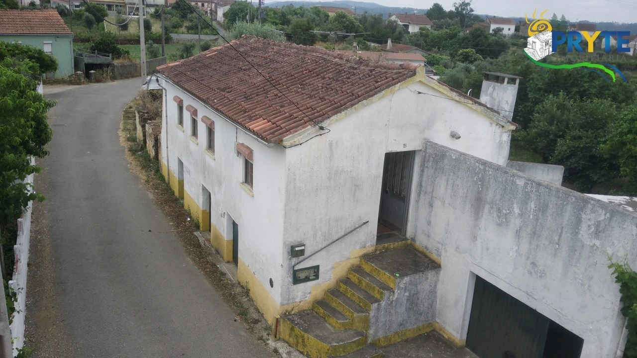 Moradia T3 para Venda em Sertã Foto 1