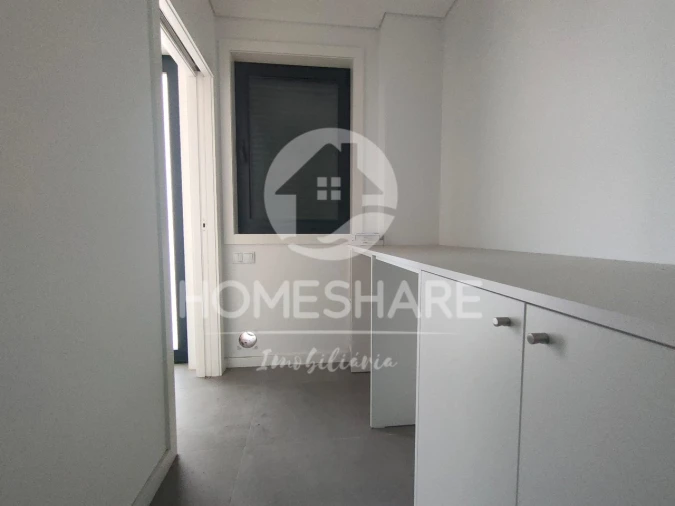 Moradia T3 para Venda em Campo e Sobrado Foto 8