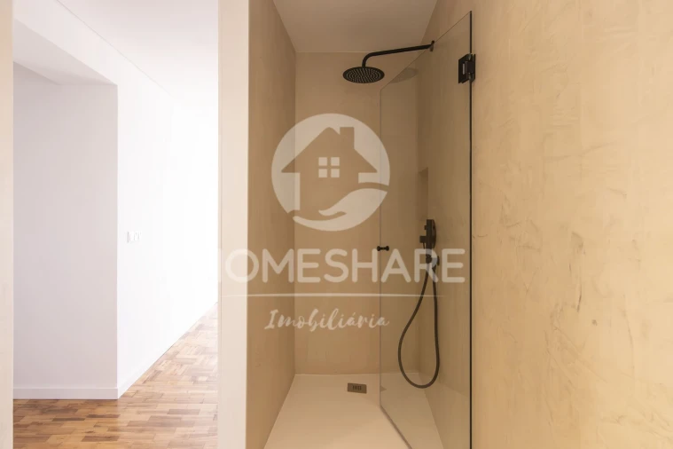 Apartamento T4 para Venda em Cedofeita, Santo Ildefonso, Sé, Miragaia, São Nicolau e Vitória Foto 19