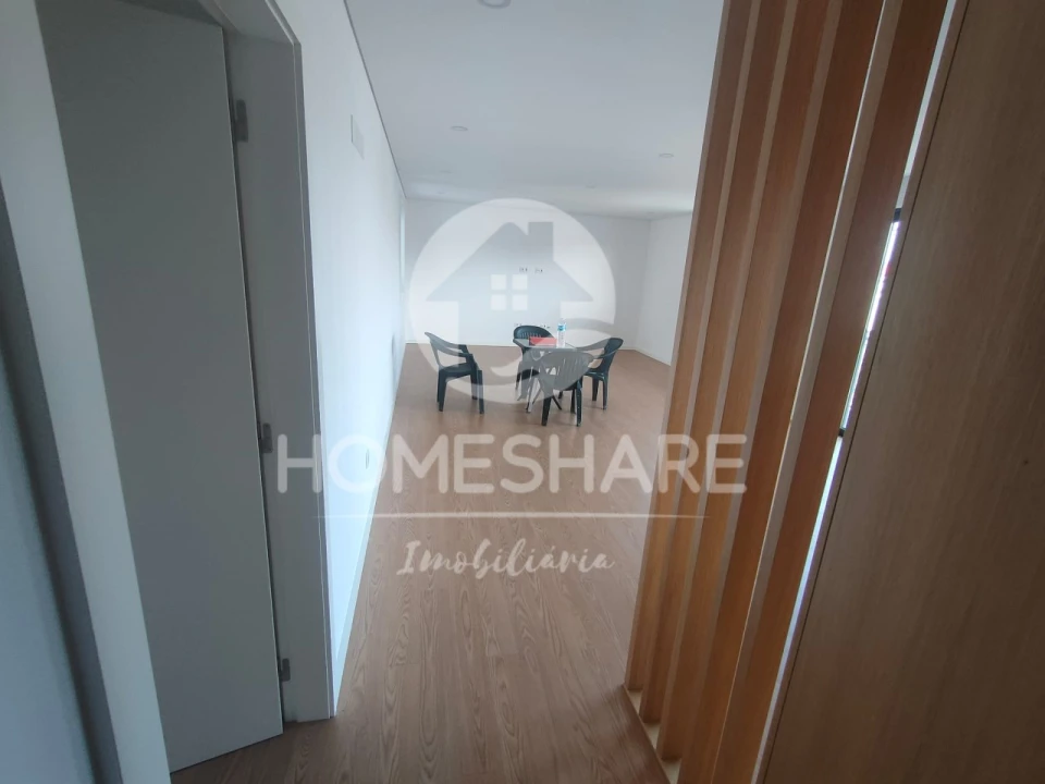 Moradia T3 para Venda em Campo e Sobrado Foto 3